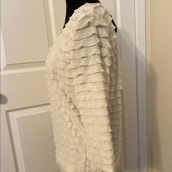 TRAVEL ELEMENTS Ruffled Top - Picture 2 of 7